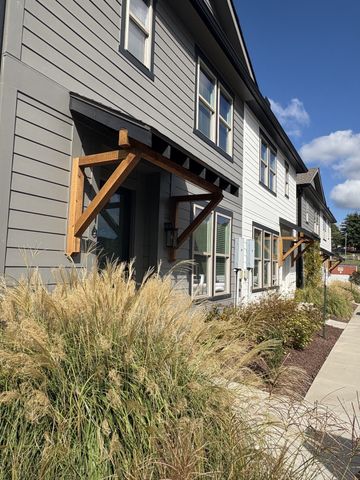 609 Wallace Ct, Nashville, TN 37211