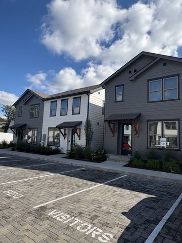 609 Wallace Ct, Nashville, TN 37211