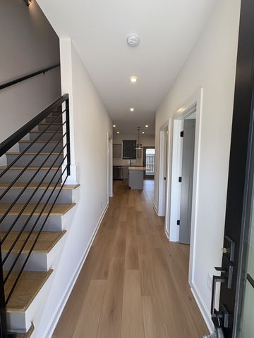 609 Wallace Ct, Nashville, TN 37211