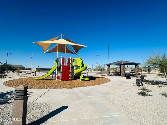 26253 W HASAN Drive, Buckeye, AZ 85326