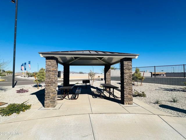 26253 W HASAN Drive, Buckeye, AZ 85326