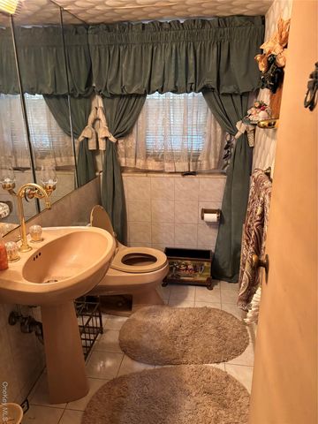 606 Blair Drive, Westbury, NY 11590