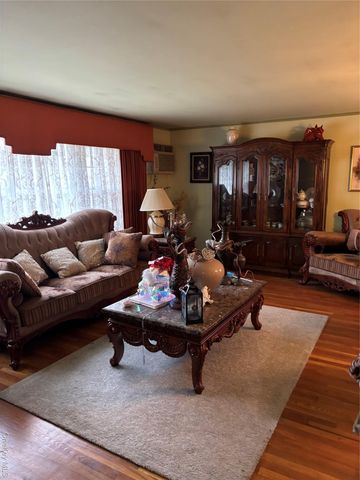 606 Blair Drive, Westbury, NY 11590