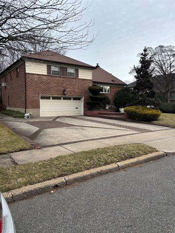 606 Blair Drive, Westbury, NY 11590