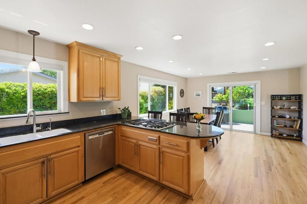 Image 14 of property listing at 205 Siesta Drive, Aptos, CA 95003