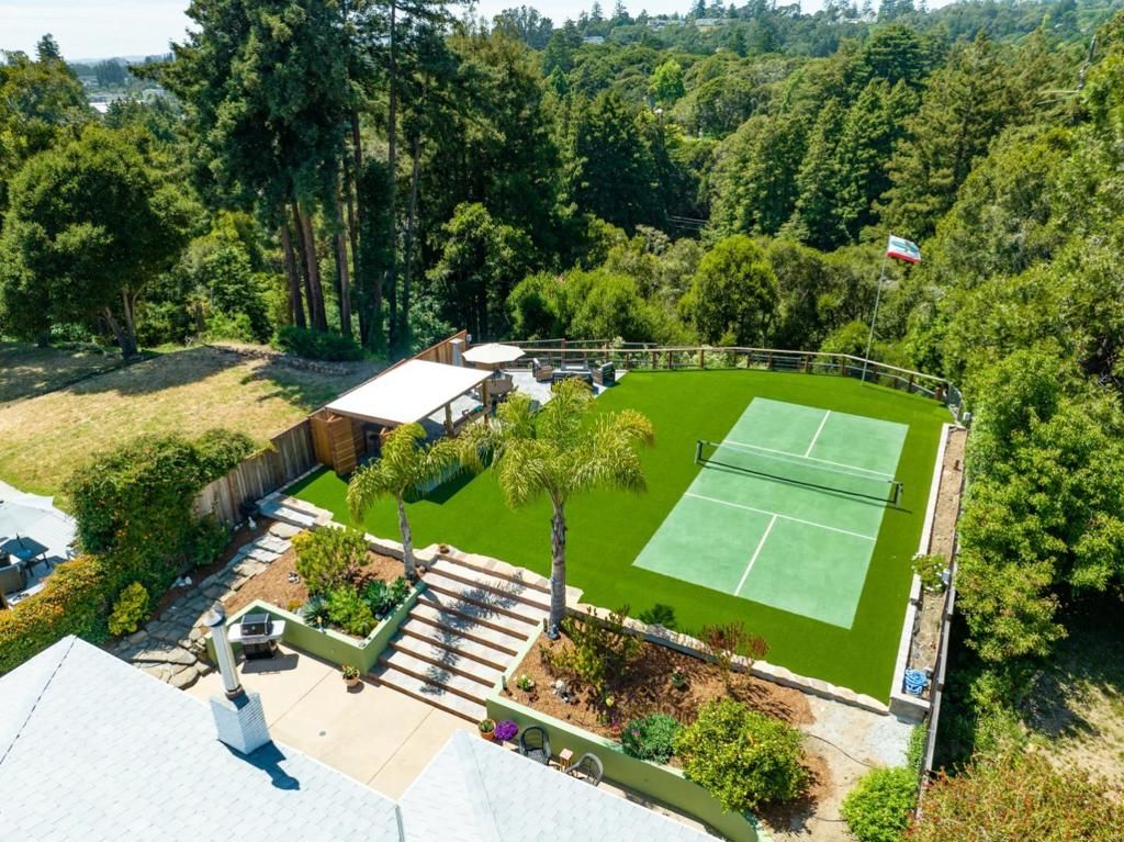 Image 2 of property listing at 205 Siesta Drive, Aptos, CA 95003