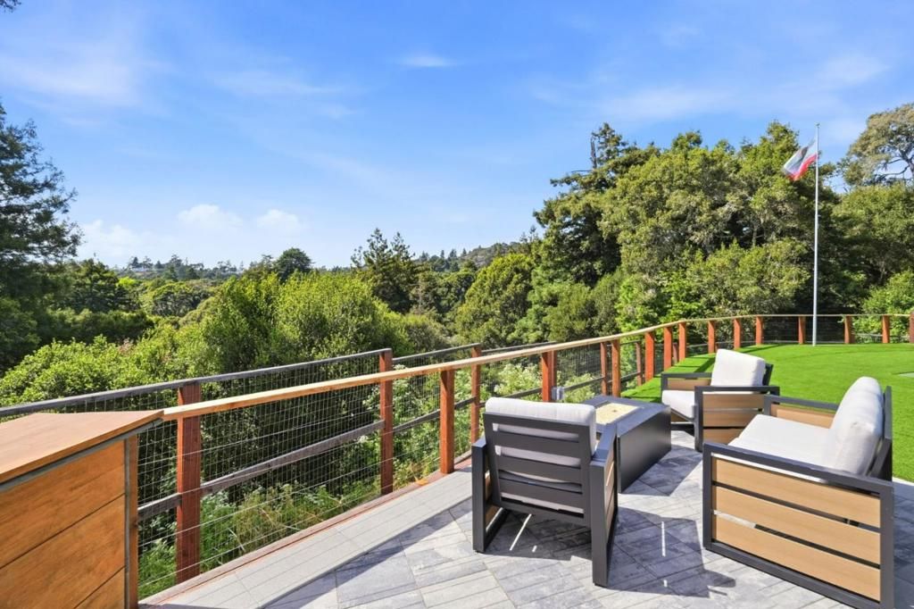 Image 30 of property listing at 205 Siesta Drive, Aptos, CA 95003