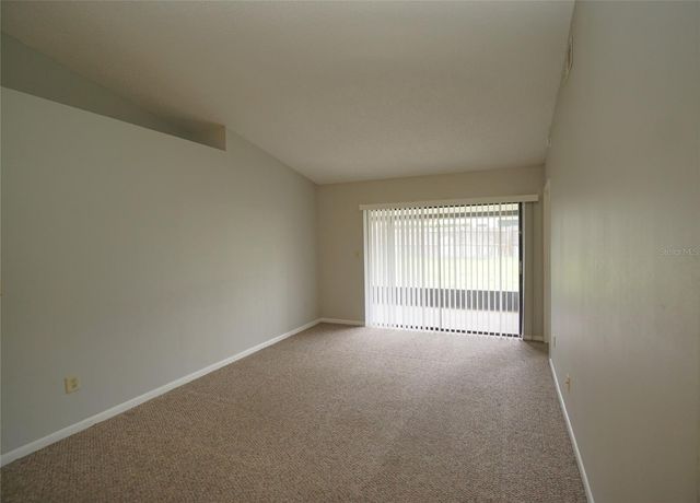 8755 HAMPDEN DRIVE, Tampa, FL 33626