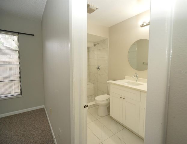 8755 HAMPDEN DRIVE, Tampa, FL 33626