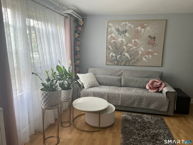 440 Success , Bld 86 Avenue 15, Bridgeport, CT 06610