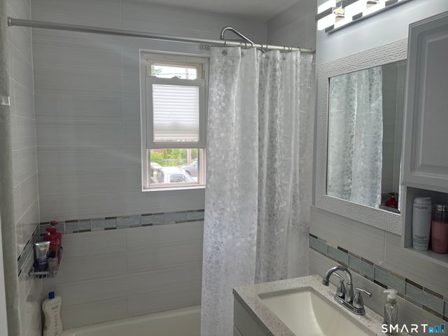 440 Success , Bld 86 Avenue 15, Bridgeport, CT 06610