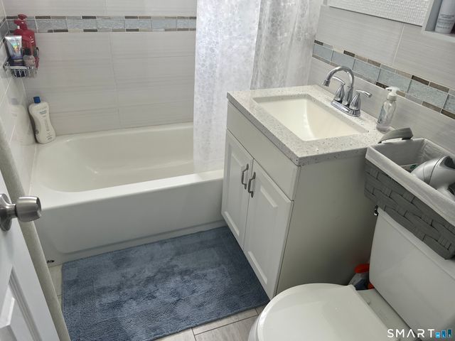 440 Success , Bld 86 Avenue 15, Bridgeport, CT 06610