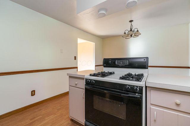 1084 Northfield Place S, Reynoldsburg, OH 43068