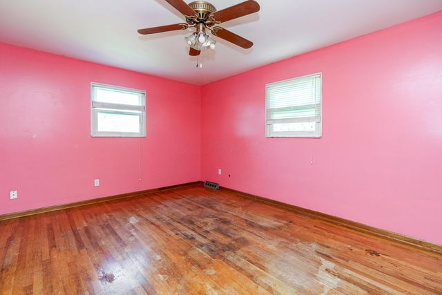 1084 Northfield Place S, Reynoldsburg, OH 43068