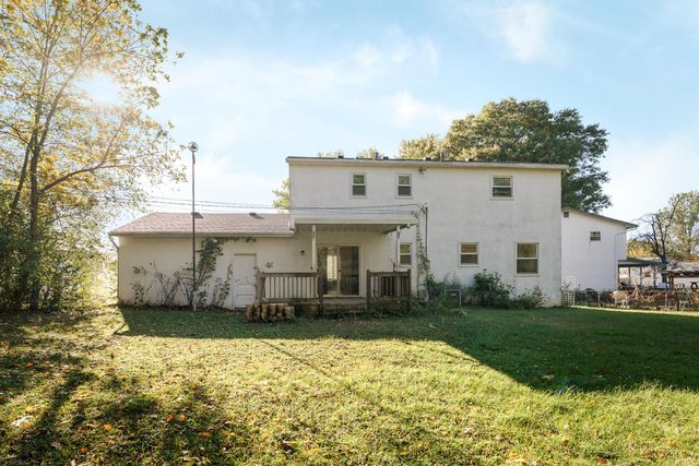 1084 Northfield Place S, Reynoldsburg, OH 43068