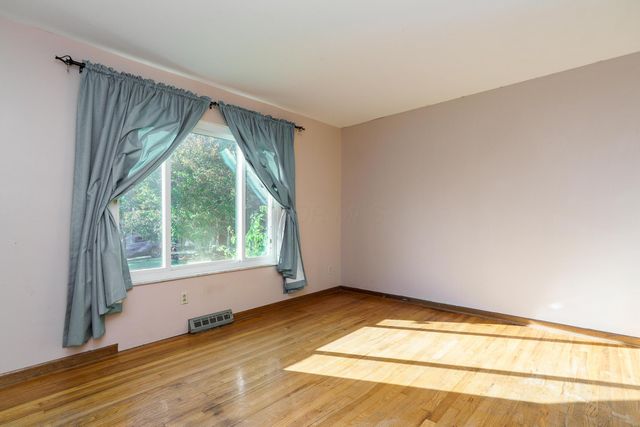 1084 Northfield Place S, Reynoldsburg, OH 43068