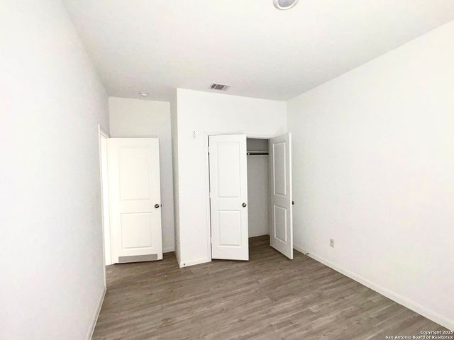 9134 Landa Falls, San Antonio, TX 78254