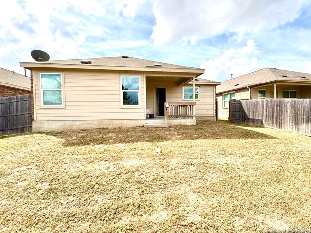 9134 Landa Falls, San Antonio, TX 78254