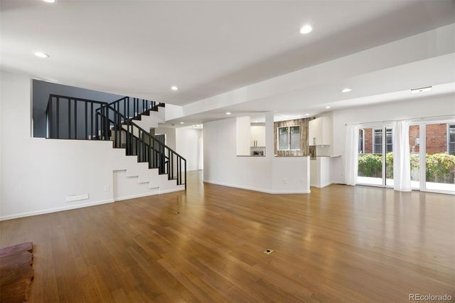 290 Madison Street, Denver, CO 80206