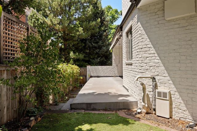 290 Madison Street, Denver, CO 80206