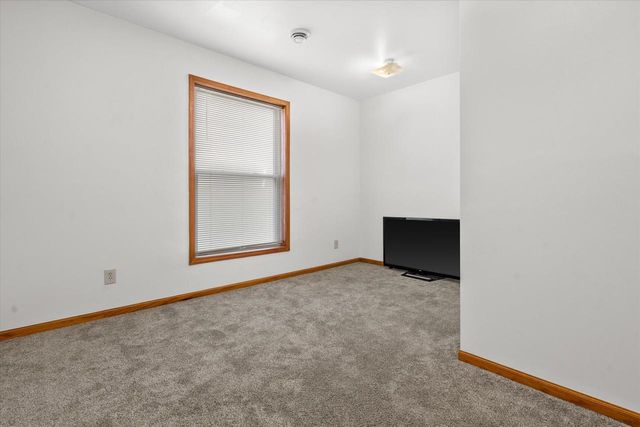 2636 W Hayes AVENUE, Milwaukee, WI 53215