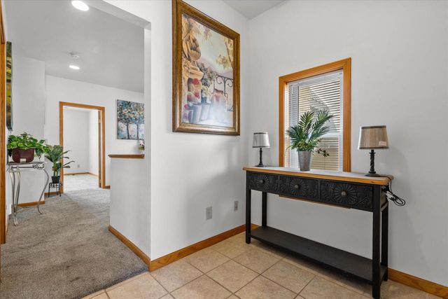 2636 W Hayes AVENUE, Milwaukee, WI 53215