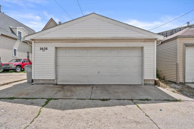 2636 W Hayes AVENUE, Milwaukee, WI 53215