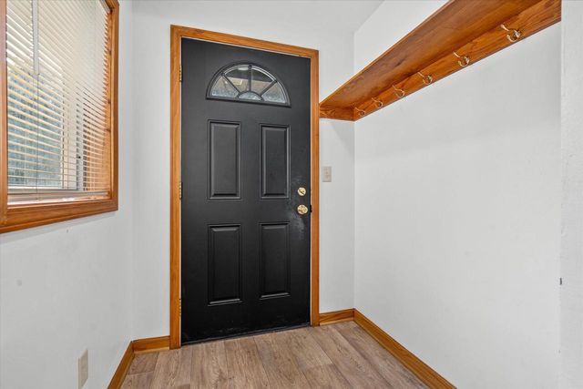 2636 W Hayes AVENUE, Milwaukee, WI 53215