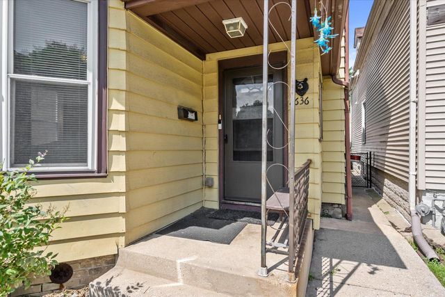 2636 W Hayes AVENUE, Milwaukee, WI 53215