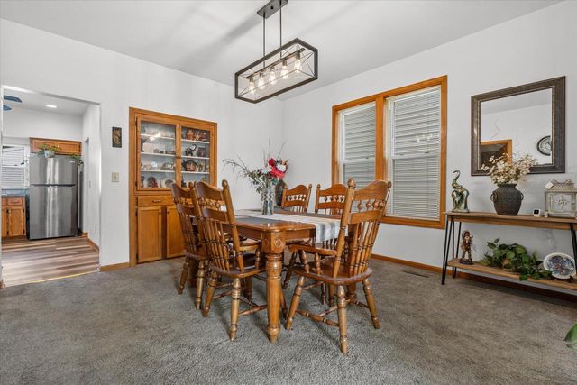 2636 W Hayes AVENUE, Milwaukee, WI 53215