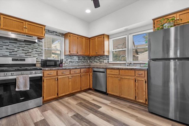 2636 W Hayes AVENUE, Milwaukee, WI 53215