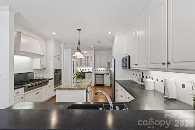 1209 S South Street, Gastonia, NC 28052