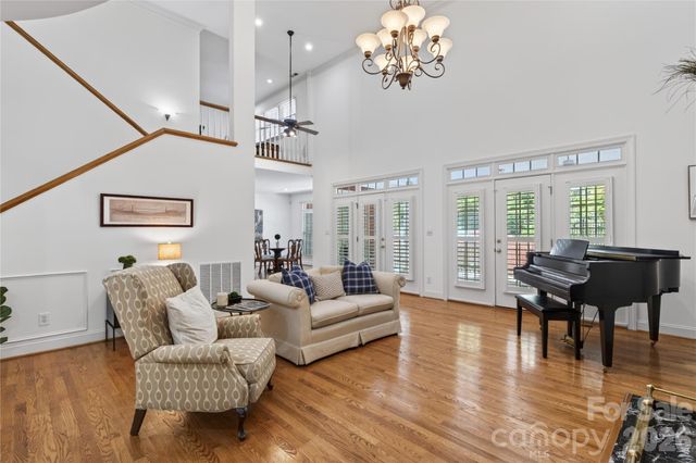 1209 S South Street, Gastonia, NC 28052