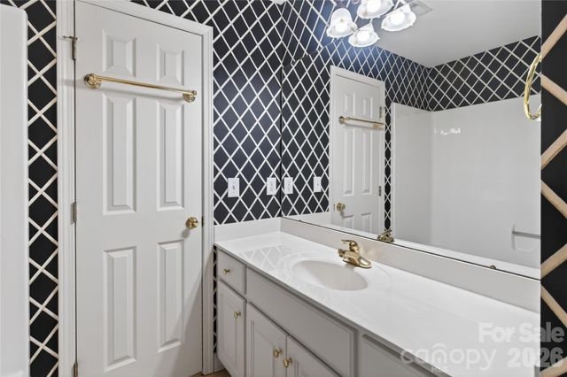 1209 S South Street, Gastonia, NC 28052