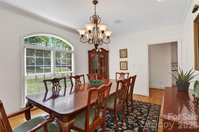 1209 S South Street, Gastonia, NC 28052