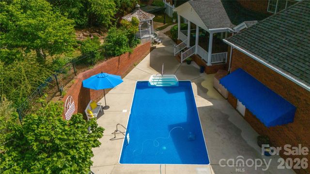 1209 S South Street, Gastonia, NC 28052