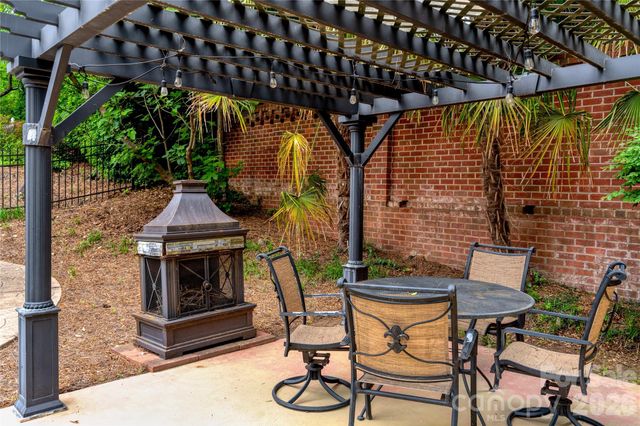 1209 S South Street, Gastonia, NC 28052