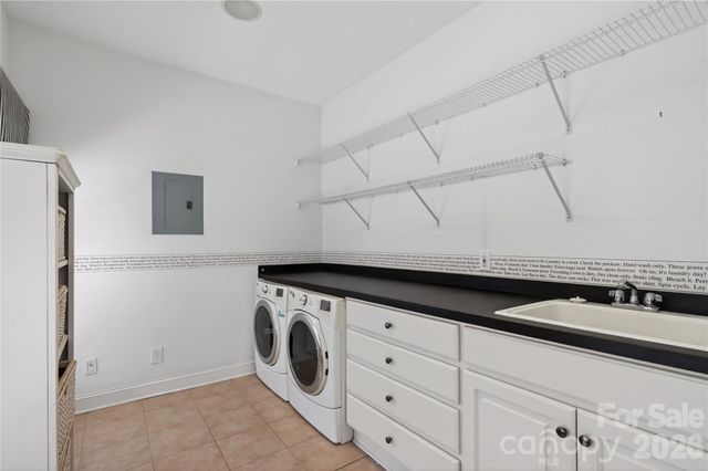 1209 S South Street, Gastonia, NC 28052