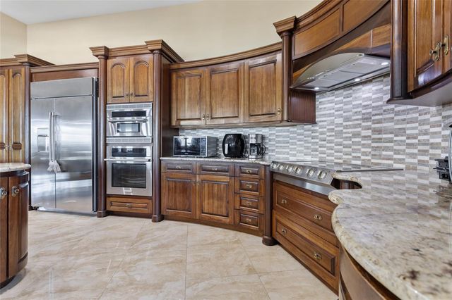 10 URB MIRADOR DEL CIELO, Isabela, PR 00662