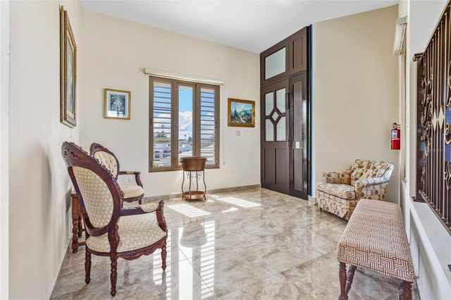 10 URB MIRADOR DEL CIELO, Isabela, PR 00662