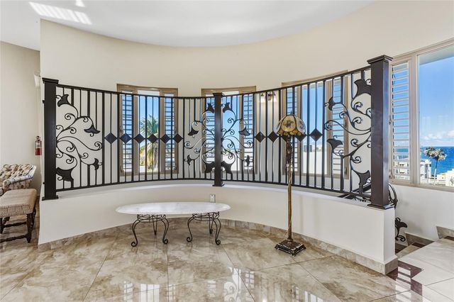 10 URB MIRADOR DEL CIELO, Isabela, PR 00662