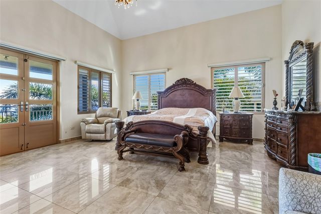 10 URB MIRADOR DEL CIELO, Isabela, PR 00662