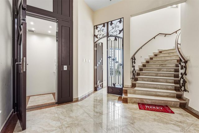 10 URB MIRADOR DEL CIELO, Isabela, PR 00662
