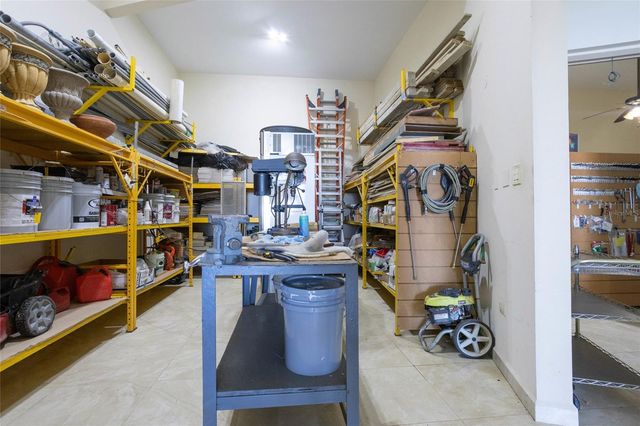 10 URB MIRADOR DEL CIELO, Isabela, PR 00662