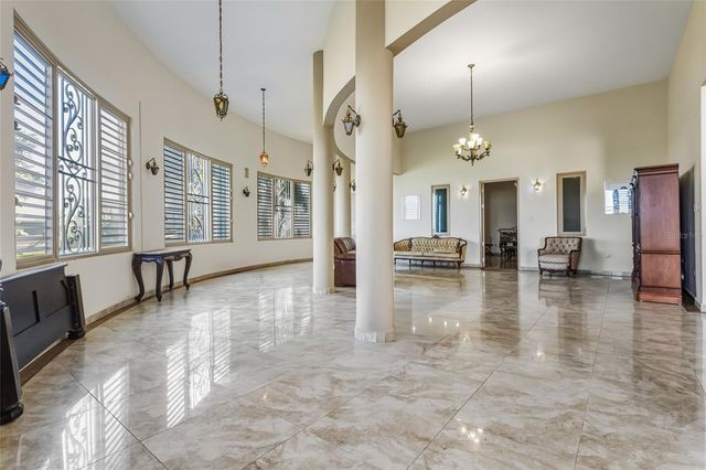 10 URB MIRADOR DEL CIELO, Isabela, PR 00662