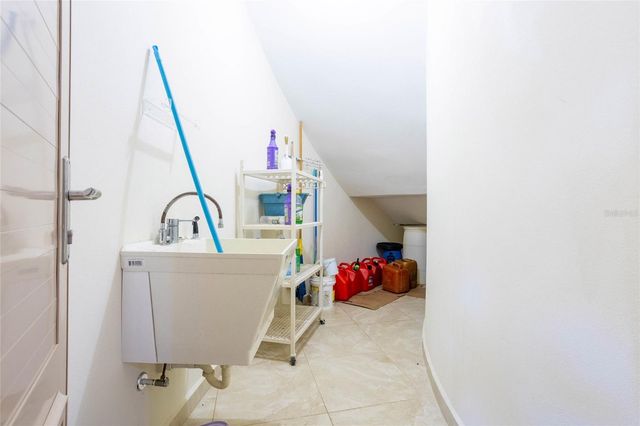 10 URB MIRADOR DEL CIELO, Isabela, PR 00662