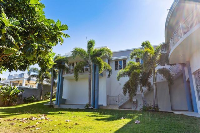 10 URB MIRADOR DEL CIELO, Isabela, PR 00662