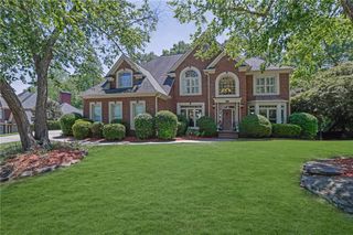 765 Vinings Estates SE Drive, Mableton, GA 30126