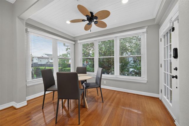 1124 Bomar Street, Houston, TX 77006