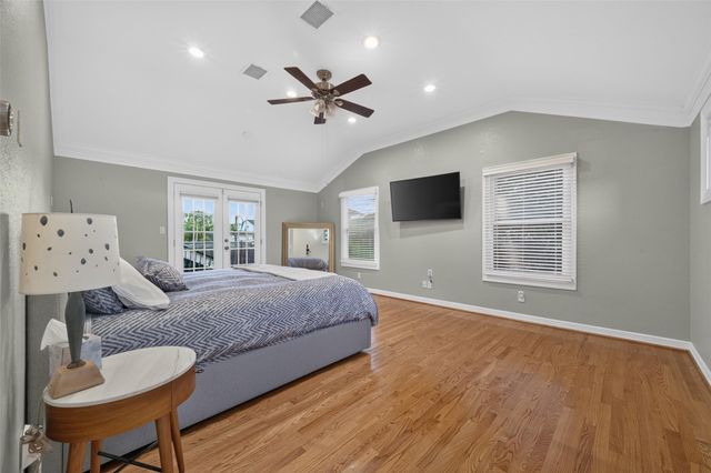 1124 Bomar Street, Houston, TX 77006